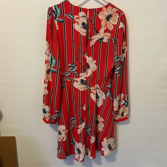 Express Women Dress small Red Floral Long Sleeve Mini Surplice wrap Lined fairy - Picture 13 of 13